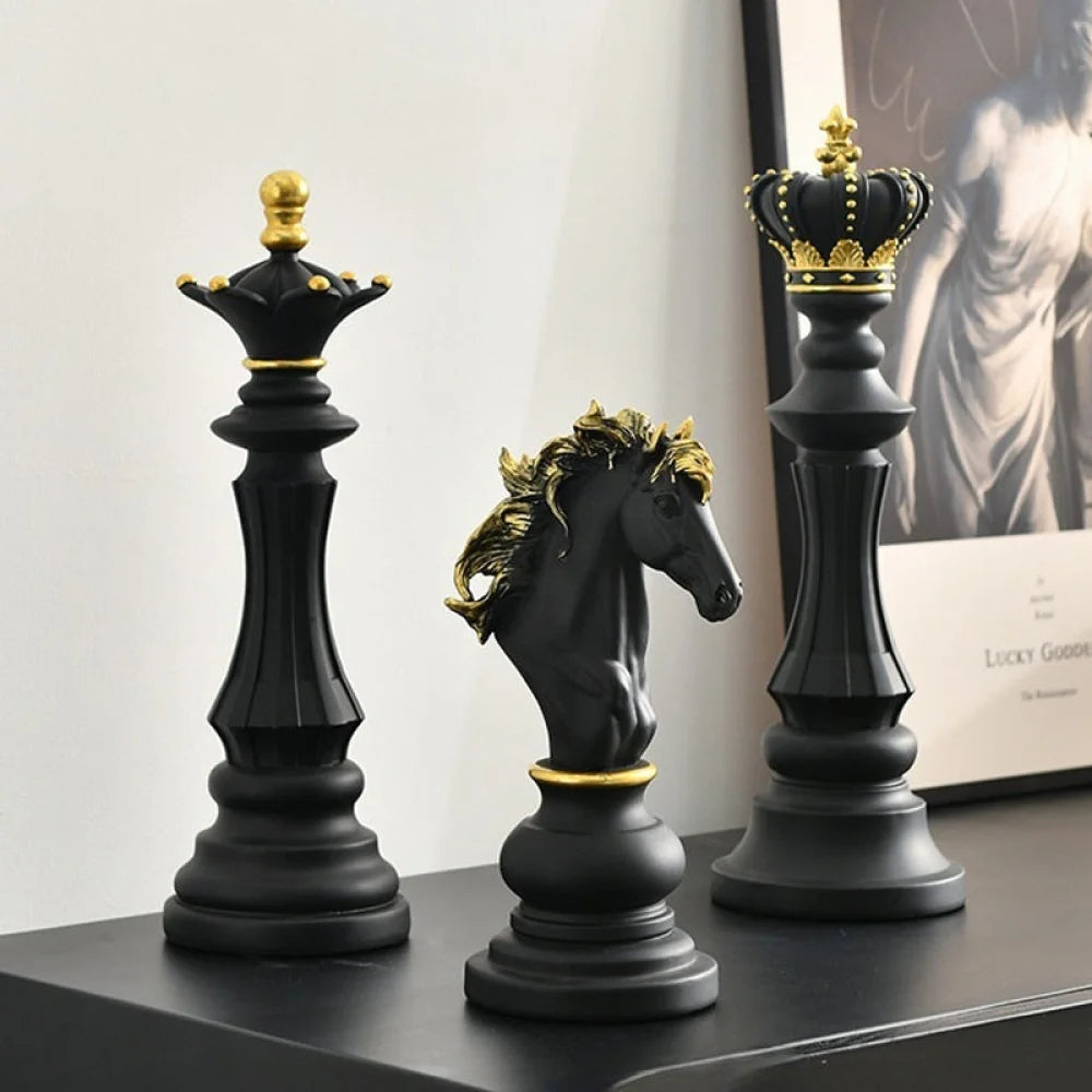 Escultura Peças de Xadrez 3 Peças - Tazzi